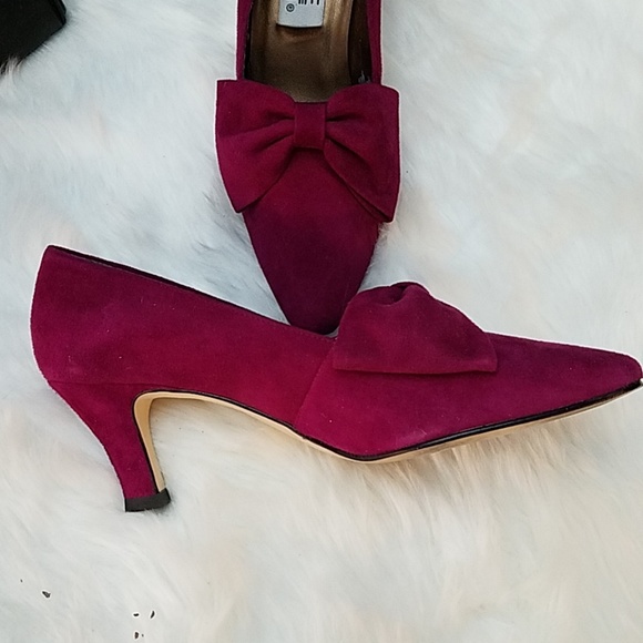 Heels - Picture 2 of 4